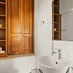 Nora's Villa *